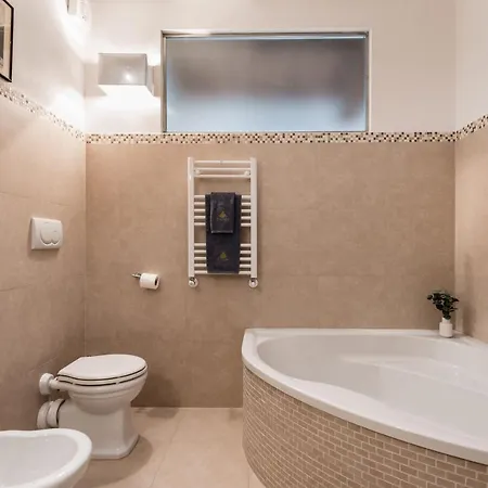 Aparthotel Guinigi Lucca