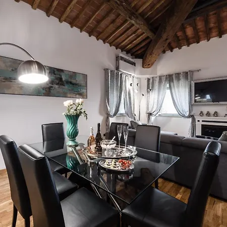 Aparthotel Guinigi