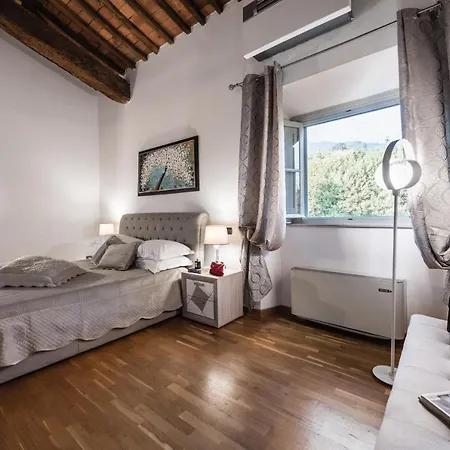 Apart-hotel Guinigi Dimora Di Epoca Exclusive & Pool *