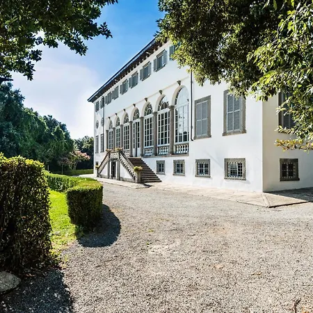 Apart-hotel Guinigi Dimora Di Epoca Exclusive & Pool