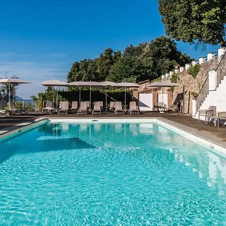 Guinigi Dimora Di Epoca Exclusive & Pool Apart-hotel