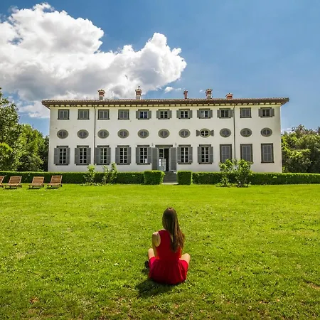 Apart-hotel Guinigi Dimora Di Epoca Exclusive & Pool *